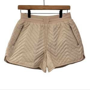Athleta, Shorts, Apres Ski Quilted Shorts, Cream Color, Women's sz 0, L-15 Inche